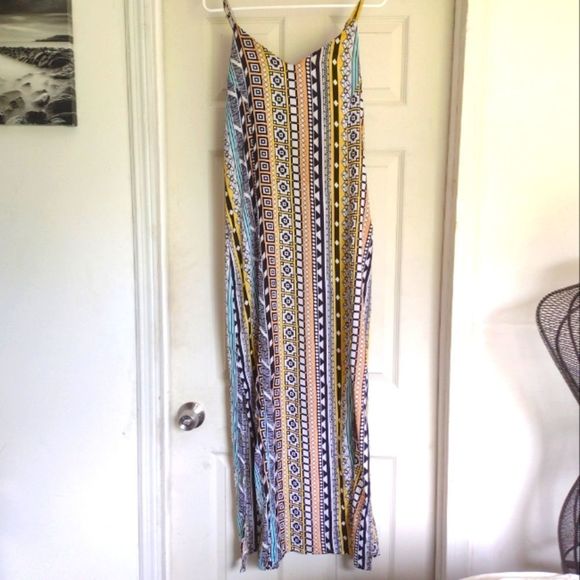 Colorful Geometric pattern V neck Sheth dress size S - Picture 3 of 6